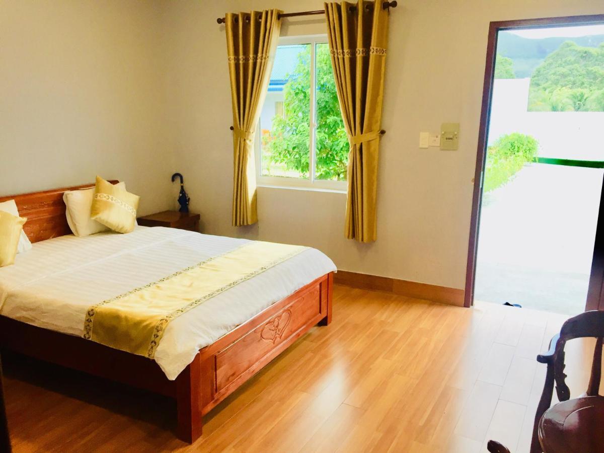 Bungalow Hotel Chi Khu Co Ong 外观 照片
