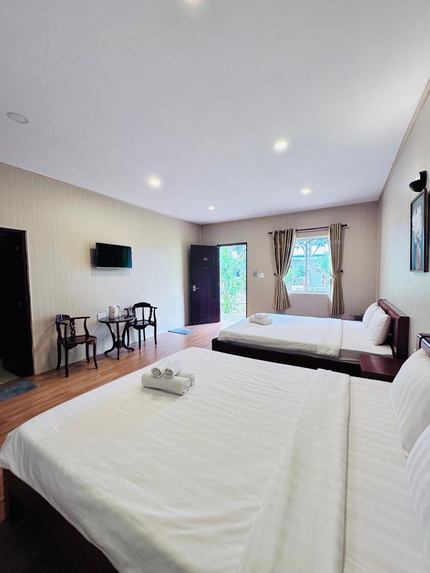 Bungalow Hotel Chi Khu Co Ong 外观 照片