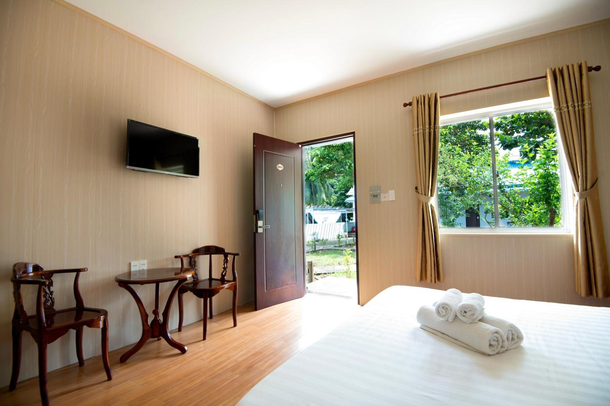 Bungalow Hotel Chi Khu Co Ong 外观 照片