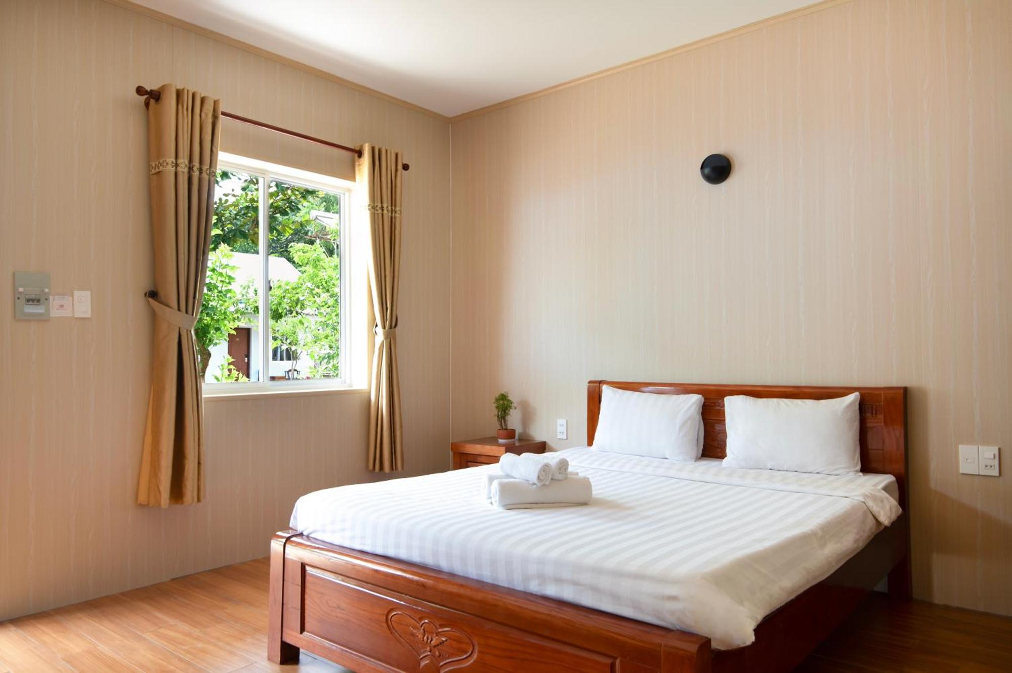 Bungalow Hotel Chi Khu Co Ong 外观 照片