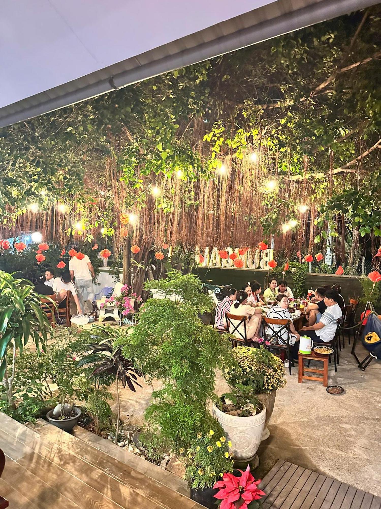 Bungalow Hotel Chi Khu Co Ong 外观 照片